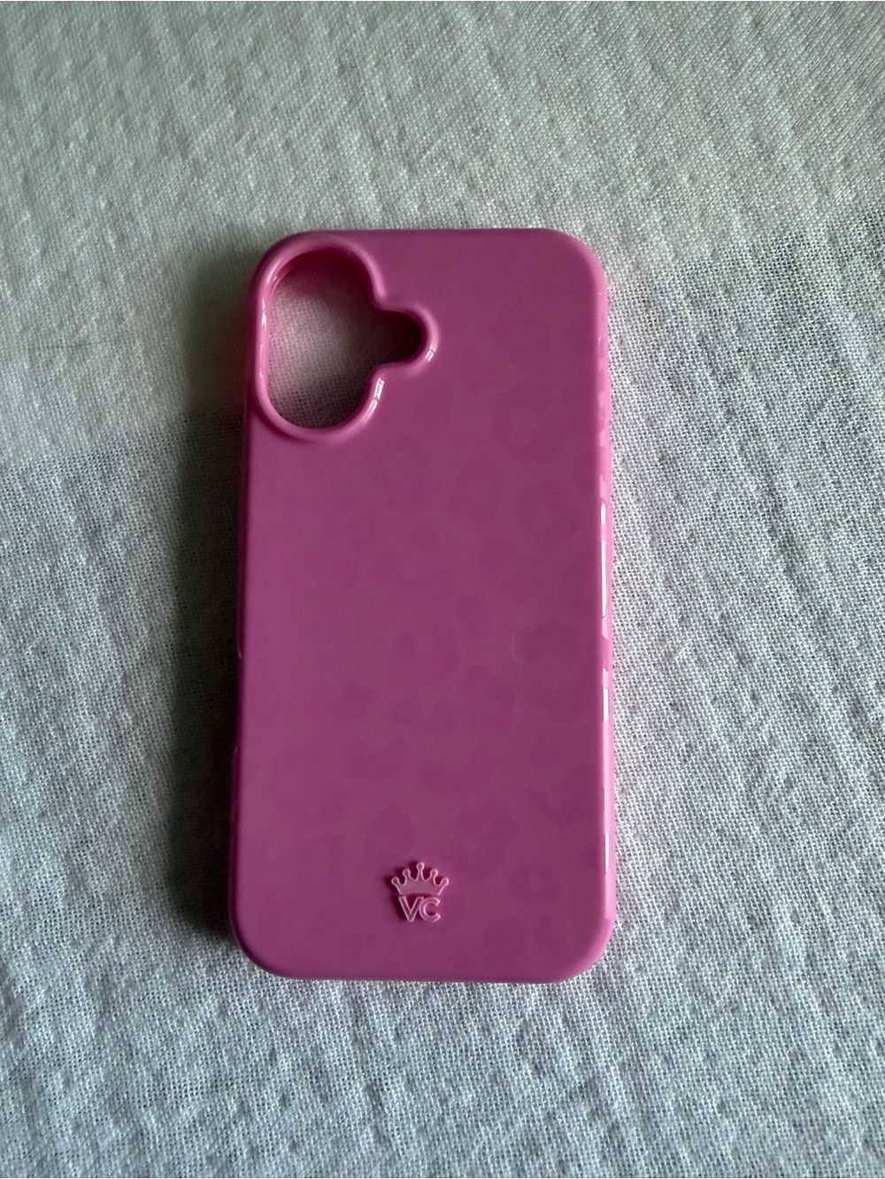 Velvet Caviar iPhone 16 (Hot Pink Leopard)